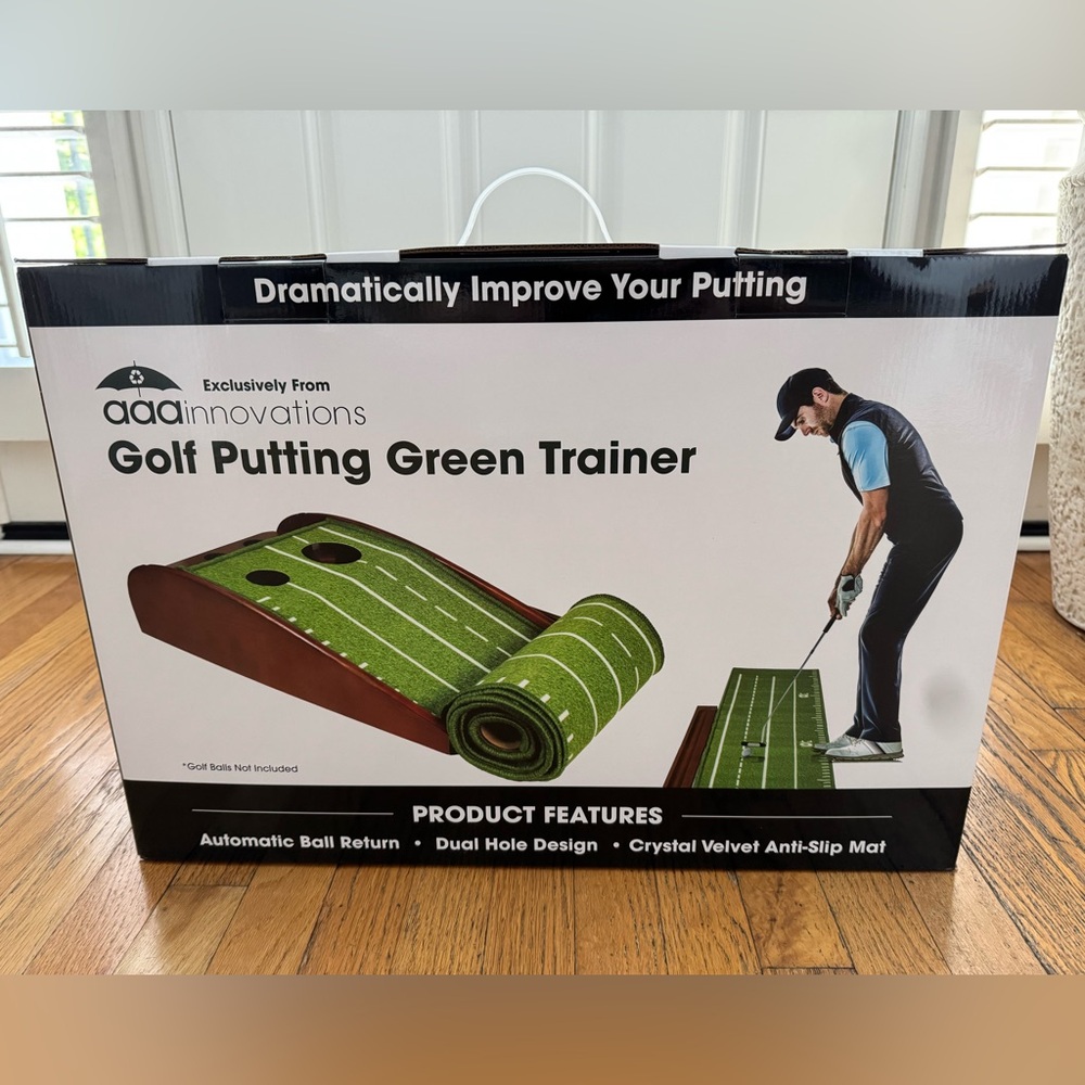 Golf Putting Trainer with Automatic Ball Return. Brand new!